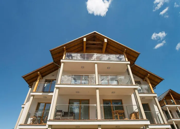 Daire Subtelne I Stylowe Sun Seasons 24 W Karpaczu Z Umeblowanym Balkonem By Renters Karpacz