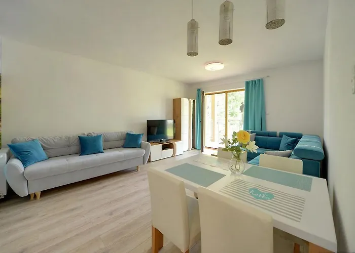 Daire Subtelne I Stylowe Sun Seasons 24 W Karpaczu Z Umeblowanym Balkonem By Renters