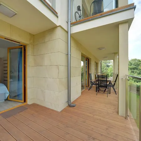 Subtelne I Stylowe Sun Seasons 24 W Karpaczu Z Umeblowanym Balkonem By Renters 아파트