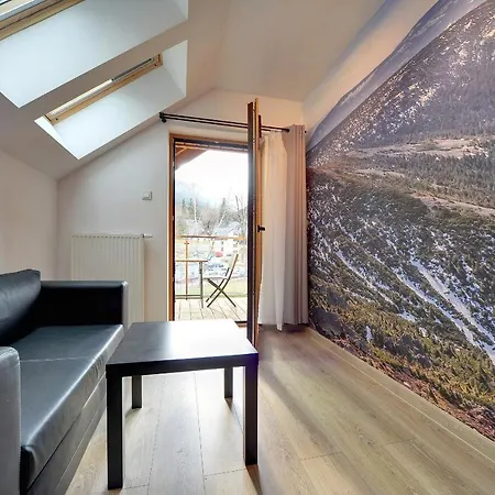 Subtelne I Stylowe Sun Seasons 24 W Karpaczu Z Umeblowanym Balkonem By Renters Apartment *